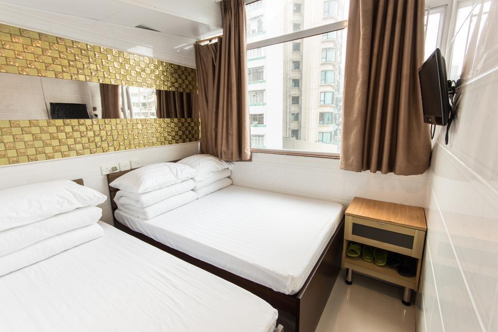 Garden Hotel Hong Kong Room photo
